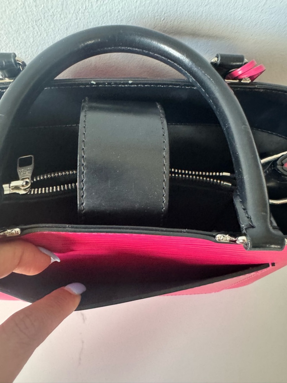 Louis Vuitton Hot Pink Epi Leather Satchel with Black Handles - Picture 6 of 6